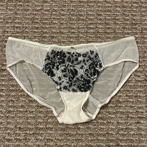 Victoria’s Secret Hiphugger